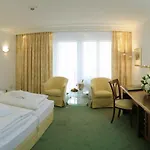 Bayerischer Hof Hotel Lindau (Bodensee)