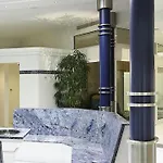 Bayerischer Hof Hotel 5*