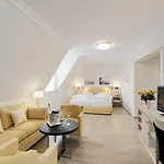 Bayerischer Hof Hotel Lindau (Bodensee)