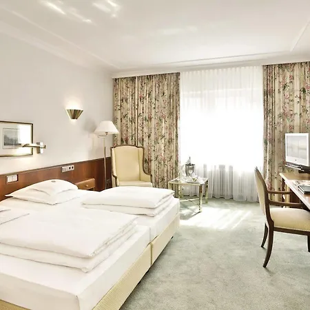 Bayerischer Hof Lindau (Bodensee)