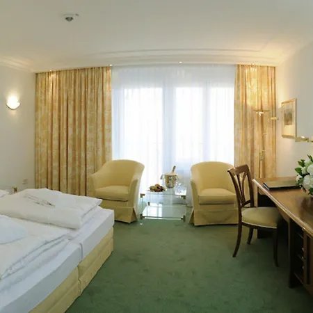 Bayerischer Hof Otel Lindau (Bodensee)