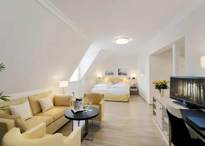 Bayerischer Hof Hotel Lindau (Bodensee)